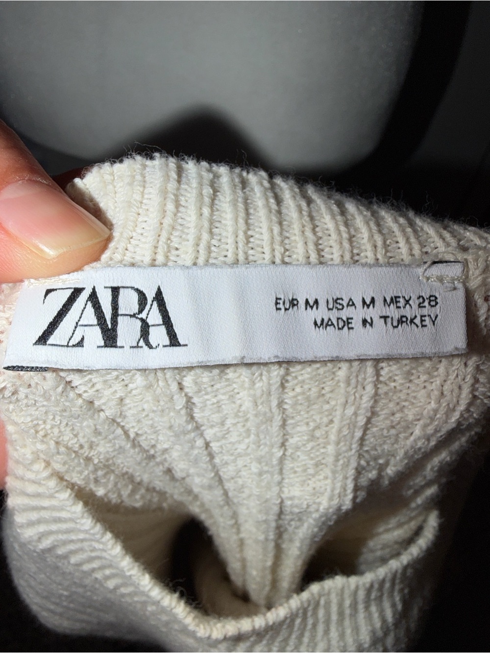 Zara Cream Ribbed Knit Pullover - Picture 4 of 5